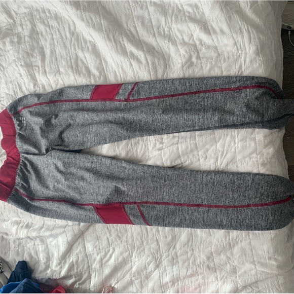 BCG| Cute Workout Set Matching Maroonish and Gray Long Sleeve and Leggings!! - Picture 5 of 7